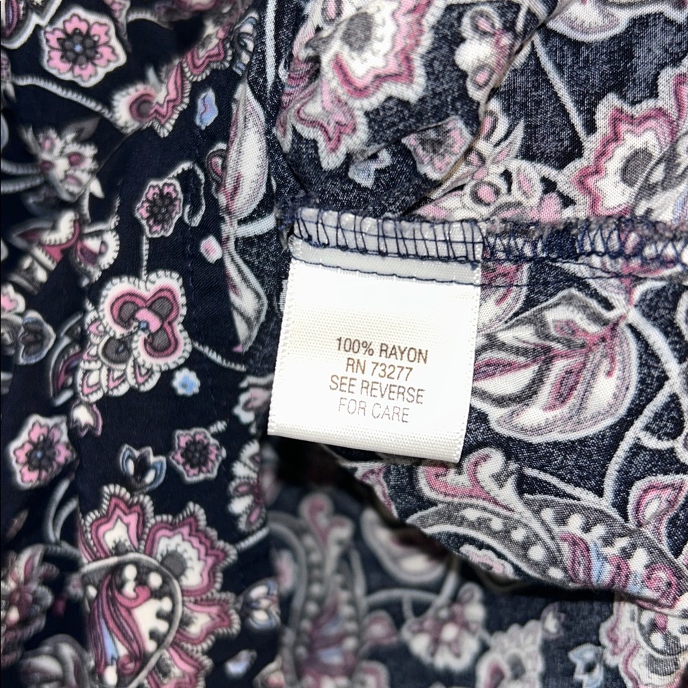 Croft & Barrow 3X Woman Rayon Floral Paisley Leaf Pattern Button Up Blouse - Picture 9 of 13